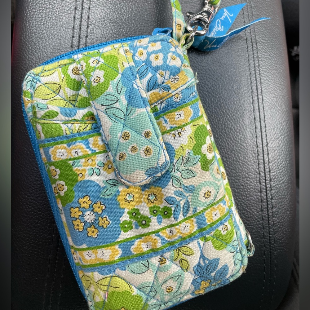 Vera Bradley wristlet wallet